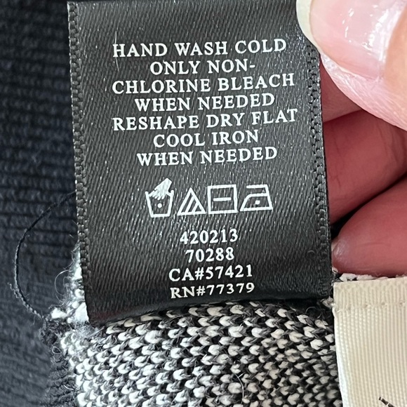 NWT Ann Taylor Geometric Academia Preppy Cardigan Sweater 3/4 Sleeve Size M - Picture 10 of 13